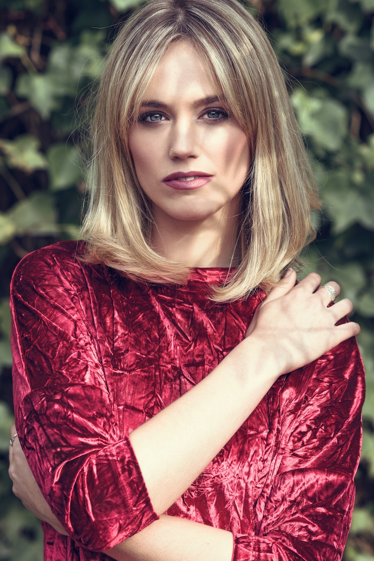Kostenlose Foto street-style hübsches kleid schöne make-up