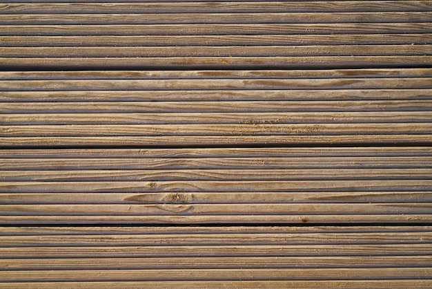 Streifen auf Holz