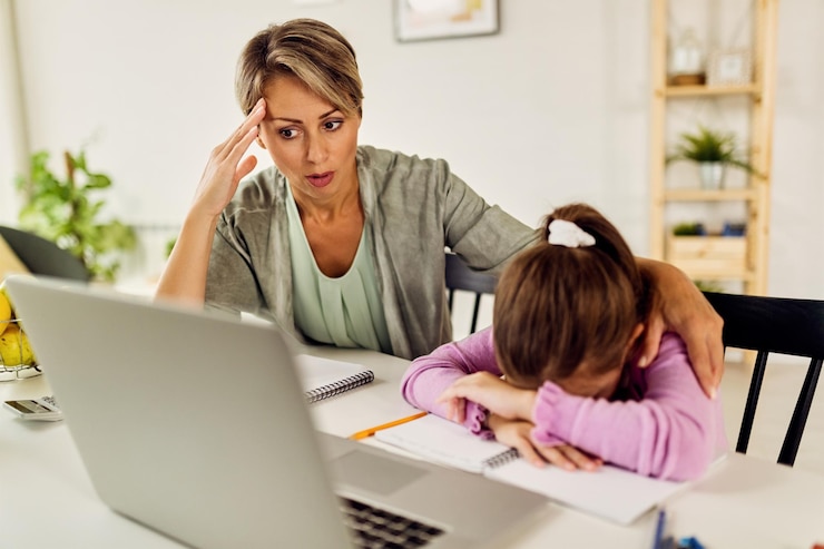Kostenlose Foto stress beim homeschooling