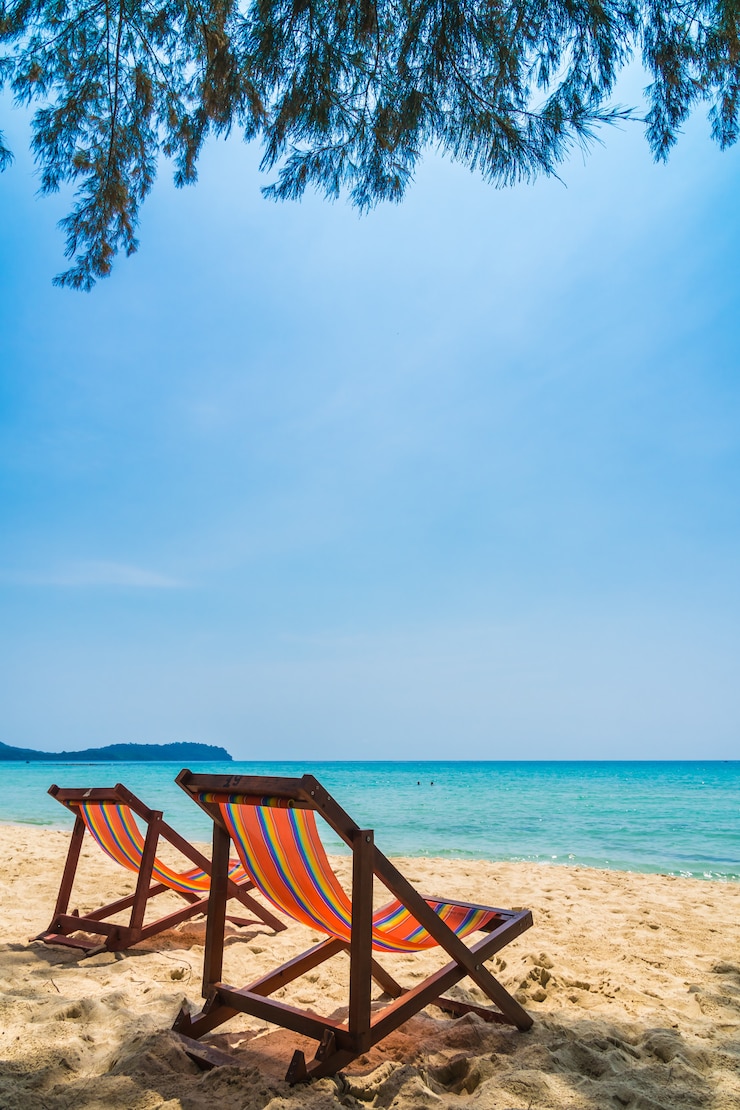Kostenlose Foto stuhl am strand
