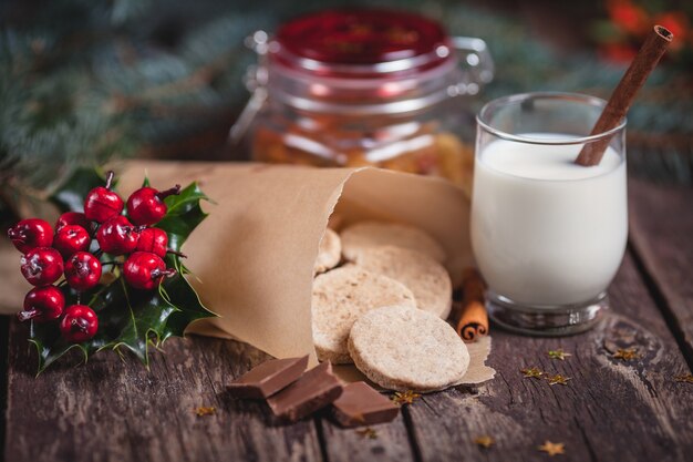 Kostenloses Foto süße snacks für den weihnachtsabend