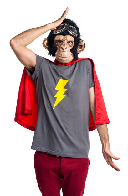 Superhero Affe Mann Zweifel