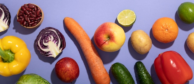 Supermarkt-Banner-Konzept mit Zutaten