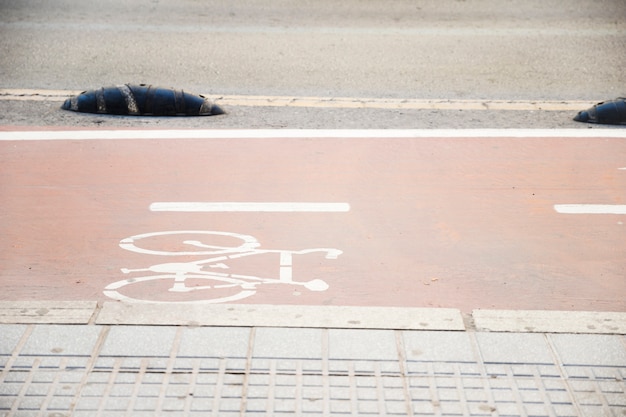 Symbol zur Kennzeichnung der Straße für das Fahrrad