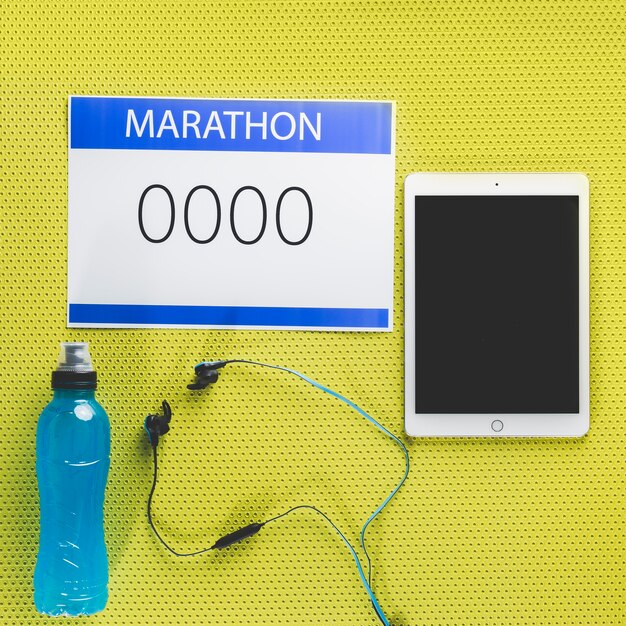 Tablet in der Nähe von Marathon liefert