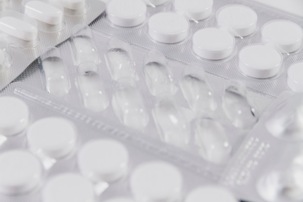 Tabletten in transparenter Box