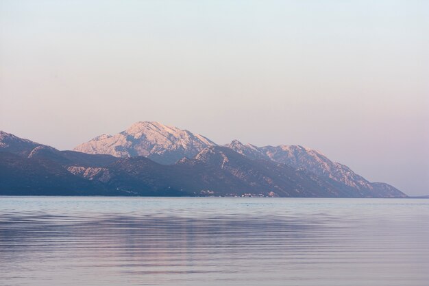 Tagsüber schöne Himmelslandschaft