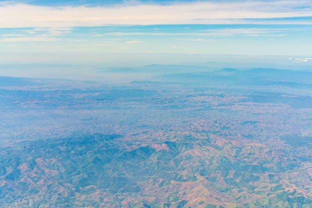 Tal oben Felsen über landschaftlich