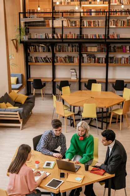 Teambesprechung für Startups