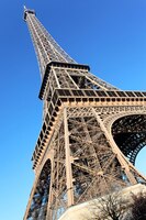 Kostenloses Foto teil des berühmten eiffelturms in paris