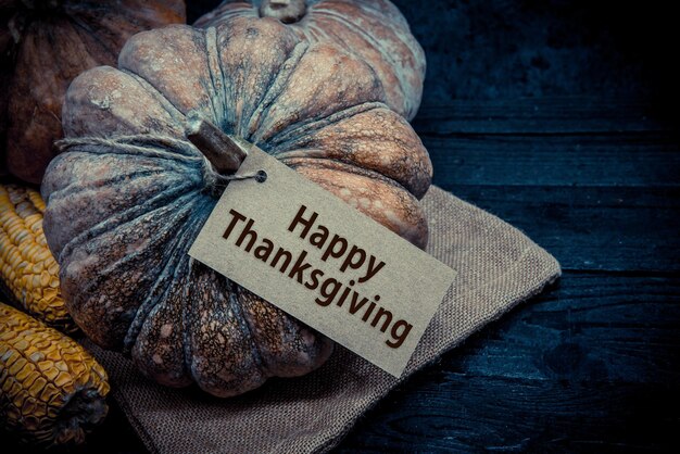 Thanksgiving-hintergrund, obst und gemüse