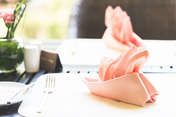 Kostenlose Foto tischset zum abendessen