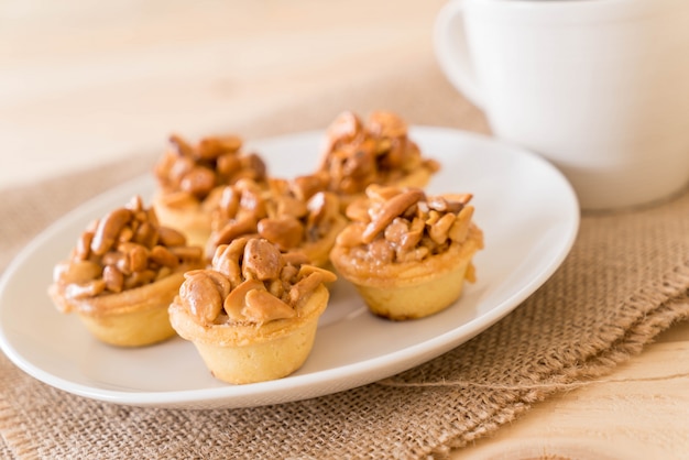 toffee cupcake mit kaffee