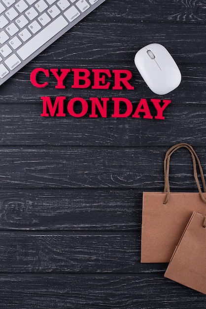 Top View Cyber Monday-Sortiment