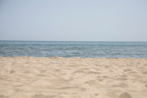 Totale der Küste am Sommerstrand