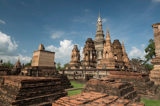 traditioneller antiker Tempel Sukhothai Thailand