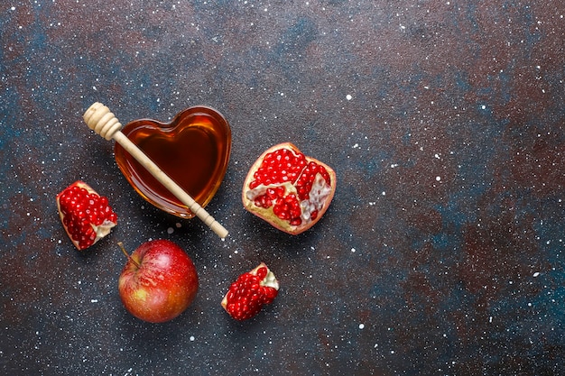 Traditionelles Essen des jüdischen Neujahrs - Rosh Hashana.