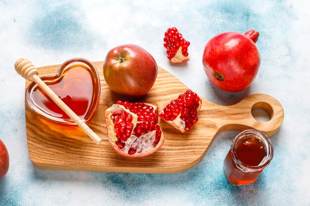 Traditionelles Essen des jüdischen Neujahrs - Rosh Hashana.