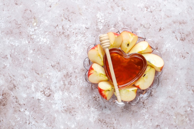 Traditionelles Essen des jüdischen Neujahrs - Rosh Hashana.