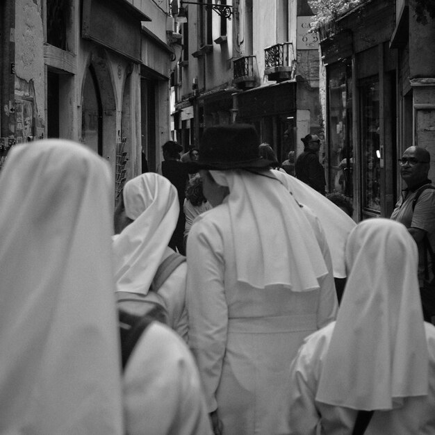 Traditionelles Fest auf der Straße