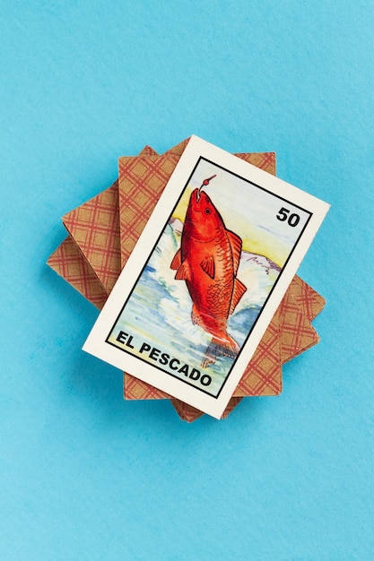 Kostenloses Foto traditionelles mexikanisches kartenspiel