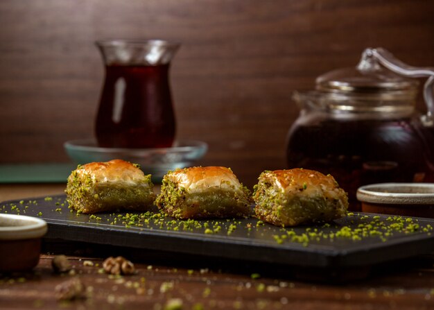 Türkische Pakhlava auf dem Tisch