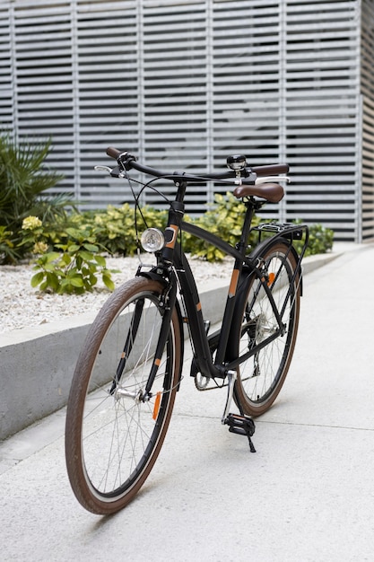 Kostenloses Foto umweltfreundliches transportkonzept mit fahrrad