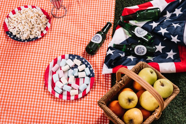 USA-Unabhängigkeitstagkonzept mit Picknick