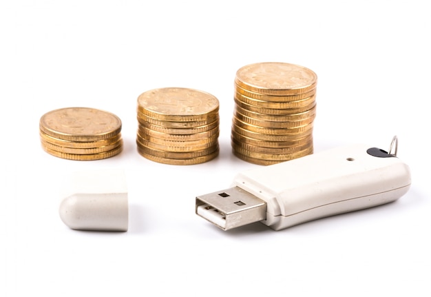 USB-Laufwerk mit Münzen