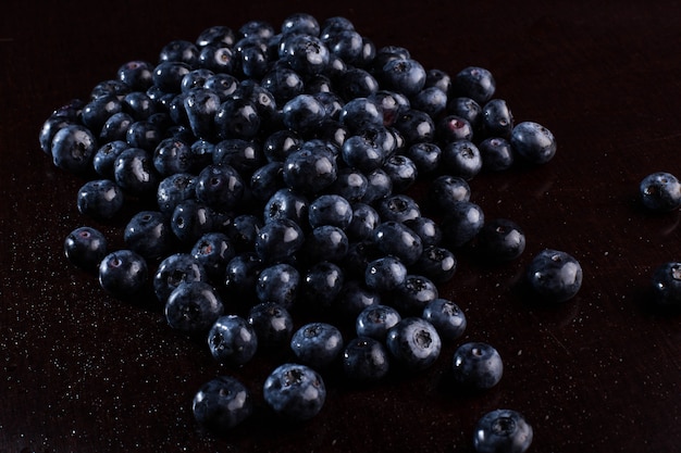 Viele Blaubeeren