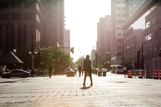 Kostenloses Foto volkszählungskonzept in einer urbanen komposition fotografiert