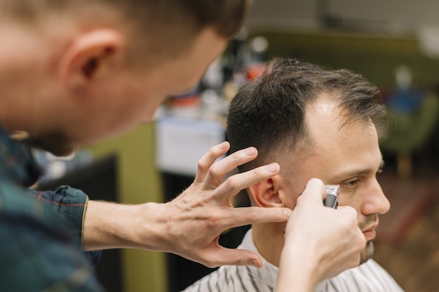 Vorderansicht des Friseurladenkonzepts