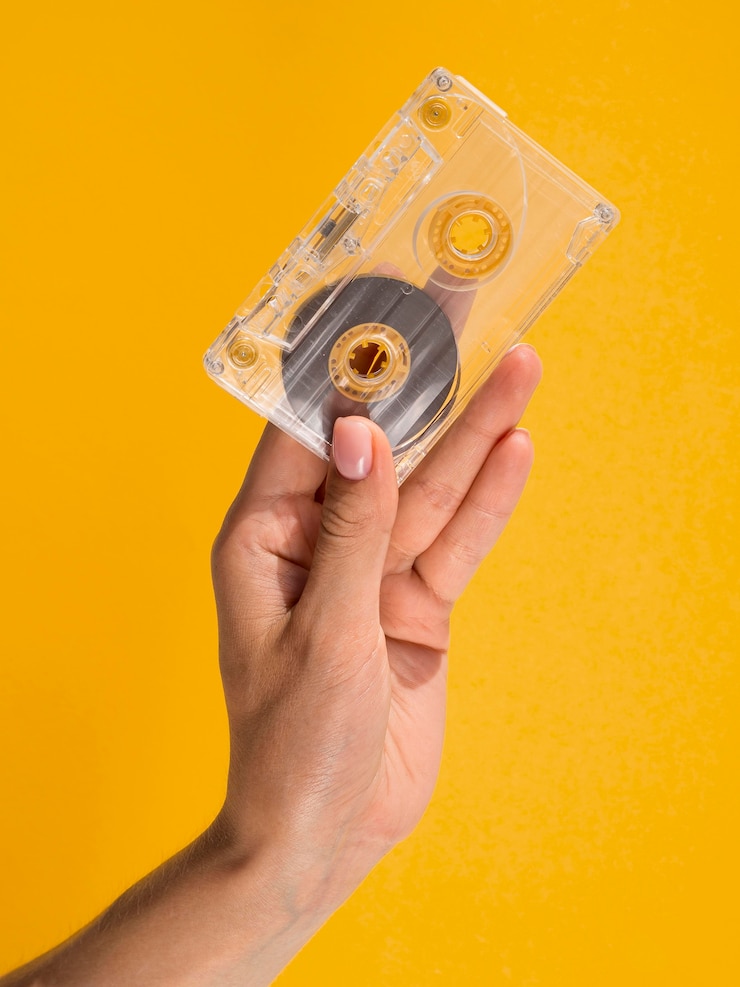 Kostenlose Foto vorderansicht des musikkonzepts mit kassette