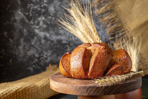 Vorderansicht frisches Brot