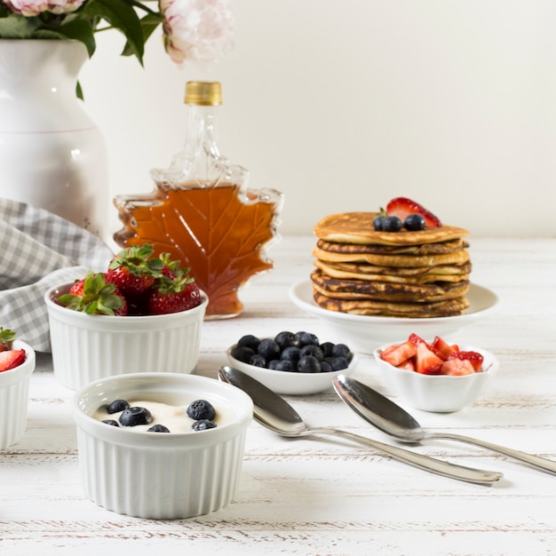 Vorderansicht leckeres frühstück