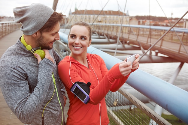 Kostenloses Foto wahl des perfekten ortes zum joggen