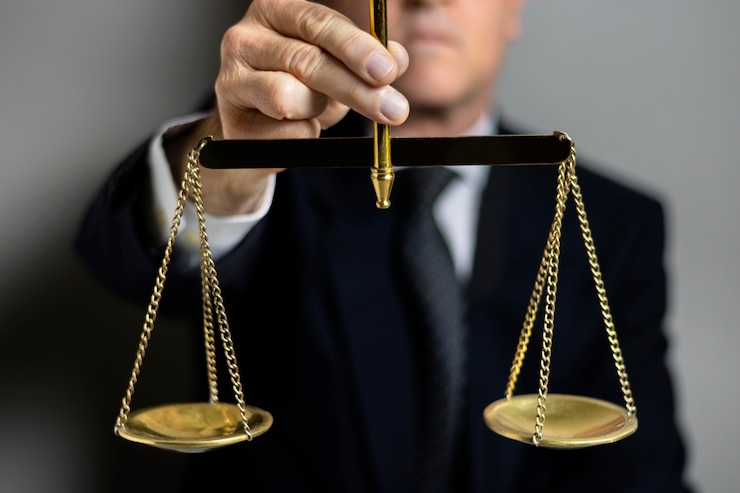 Kostenlose Foto wahrheitskonzept anordnung mit balance