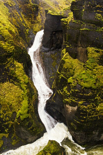 Wasserfall und Fluss