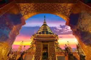 Kostenloses Foto wat phra that doi suthep in chiang mai, thailand