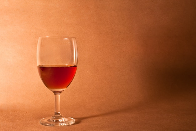Weinglas Erfrischungsgetränk rot Schatten