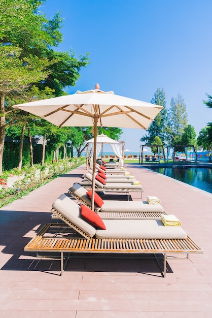 weißen Hintergrund Hotel Sommer Strand