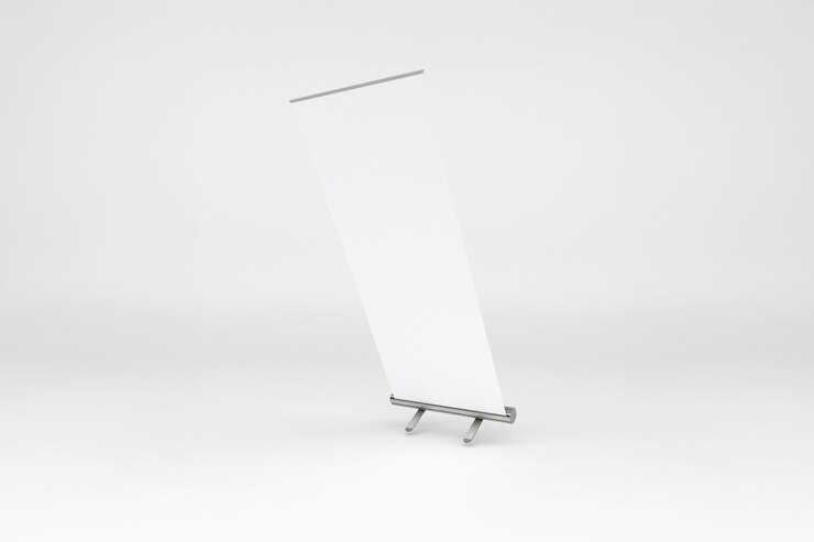Kostenlose Foto weißes rollup-banner für präsentationen und werbung