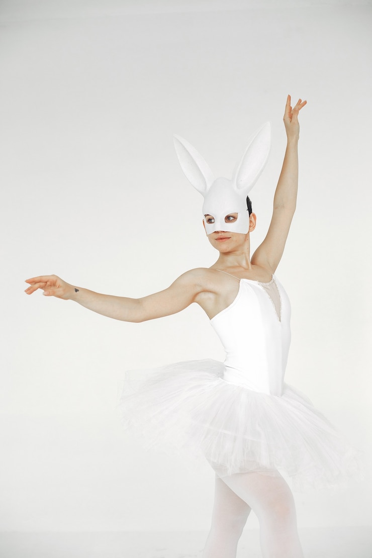 Kostenlose Foto wunderschöne balletttänzerin. ballerina in pointe.