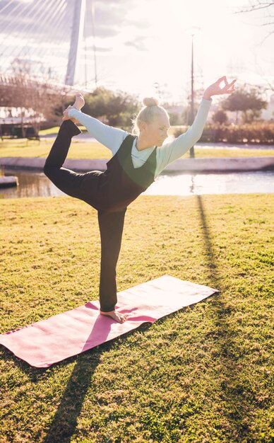 Yoga im Freien