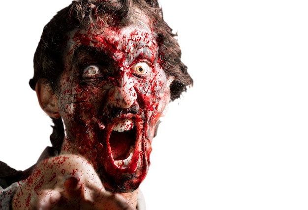 Kostenloses Foto zombie mit kiefer aus den angeln gehoben
