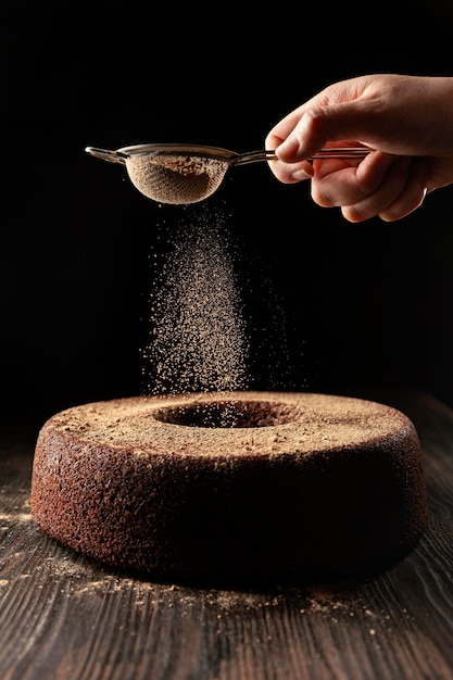 Kostenloses Foto zusammensetzung des köstlichen schokoladenkuchens