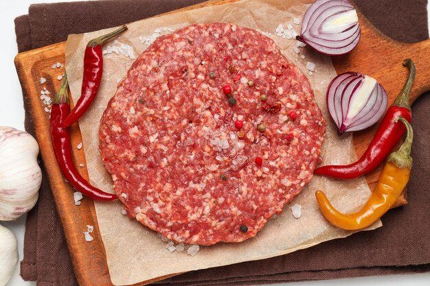 Kostenloses Foto zutat zum kochen von hackfleisch vom grill