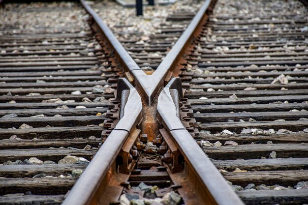 Zwei Überquerung Bahngleisen