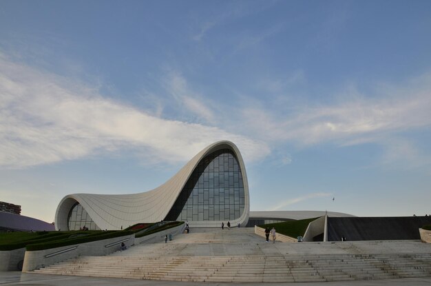 Foto 04062023bakúazerbaiyáncentro heydar aliyev en bakú, capital de la república de azerbaiyán