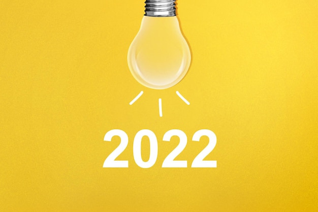 2022 con la bombilla. Feliz año nuevo 2022